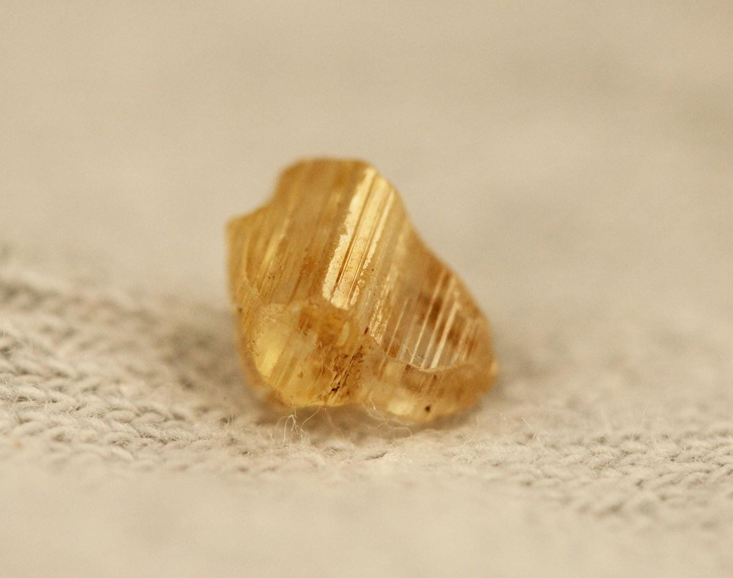 Light Yellow Sapphire (Corundum) crystal, Record keeper, doubly terminated, unique shape, from Sri Lanka (Ceylon). 2.46 cts, 8.0 mm