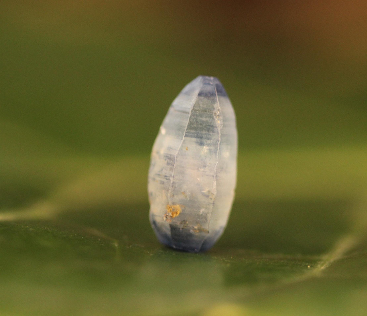 Beautiful Blue Sapphire Crystal (Corundum) with great transparency and luster, from Sri Lanka (Ceylon), 3.12cts 11.1mm, Doubly terminated