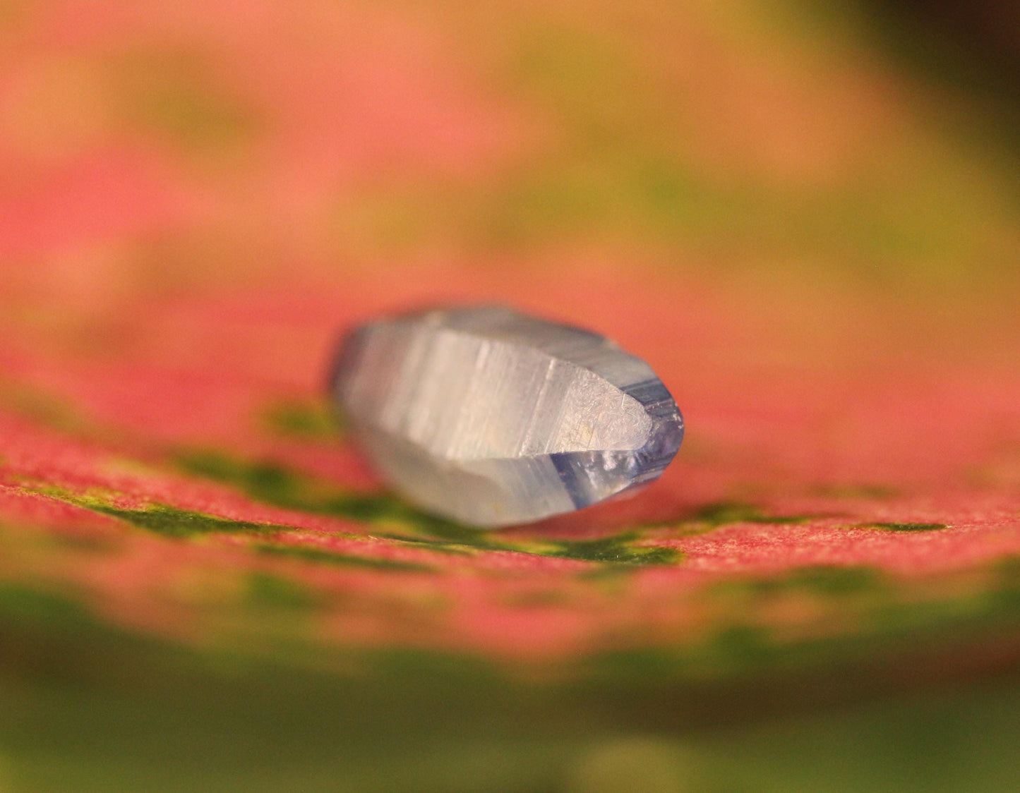 Beautiful Blue Sapphire Crystal (Corundum) with great transparency and luster, from Sri Lanka (Ceylon), 3.12cts 11.1mm, Doubly terminated
