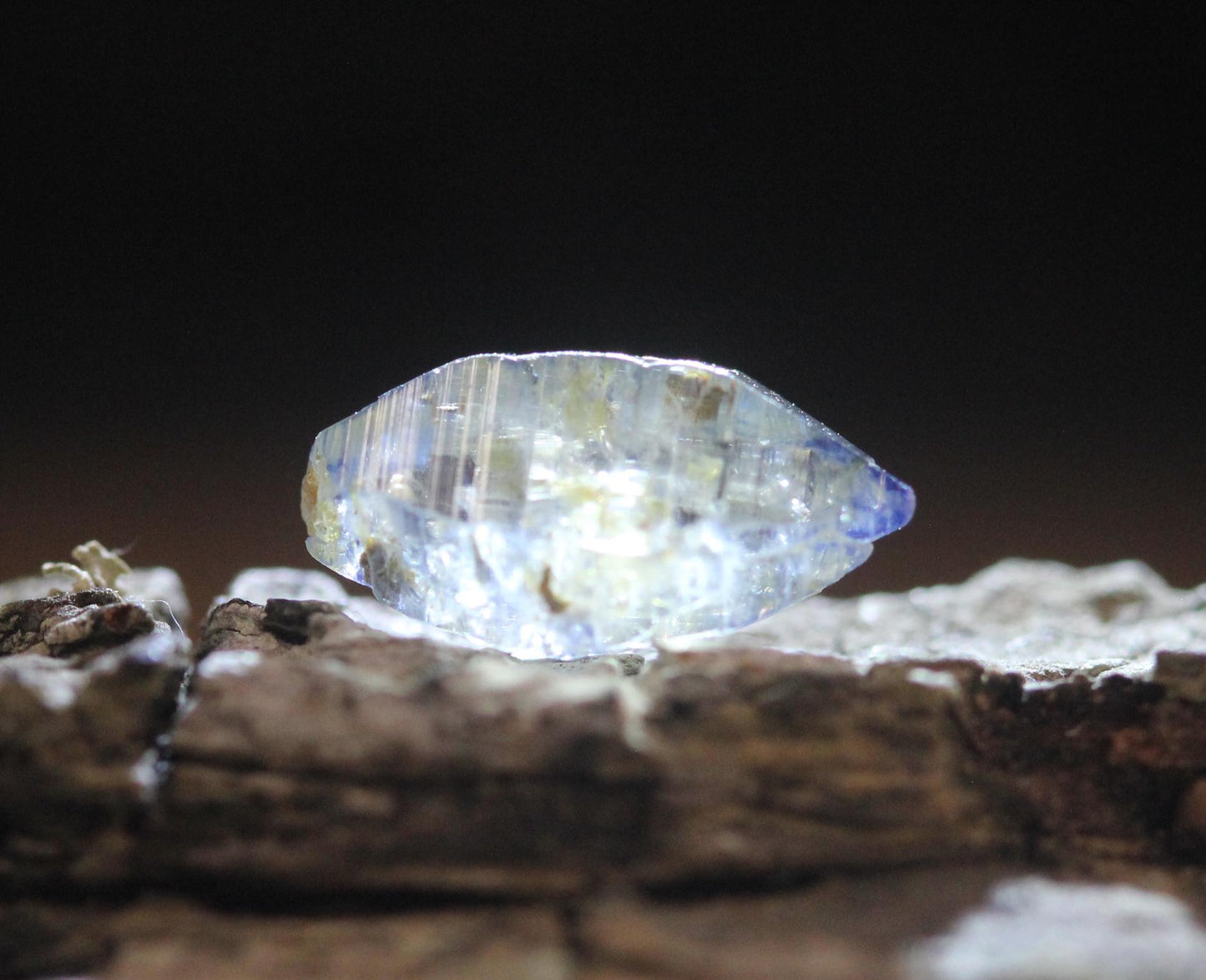 Beautiful Blue and White Sapphire Crystal (Corundum) with High Luster and Transparency, from Sri Lanka ,3.16 carats 11.6 mm
