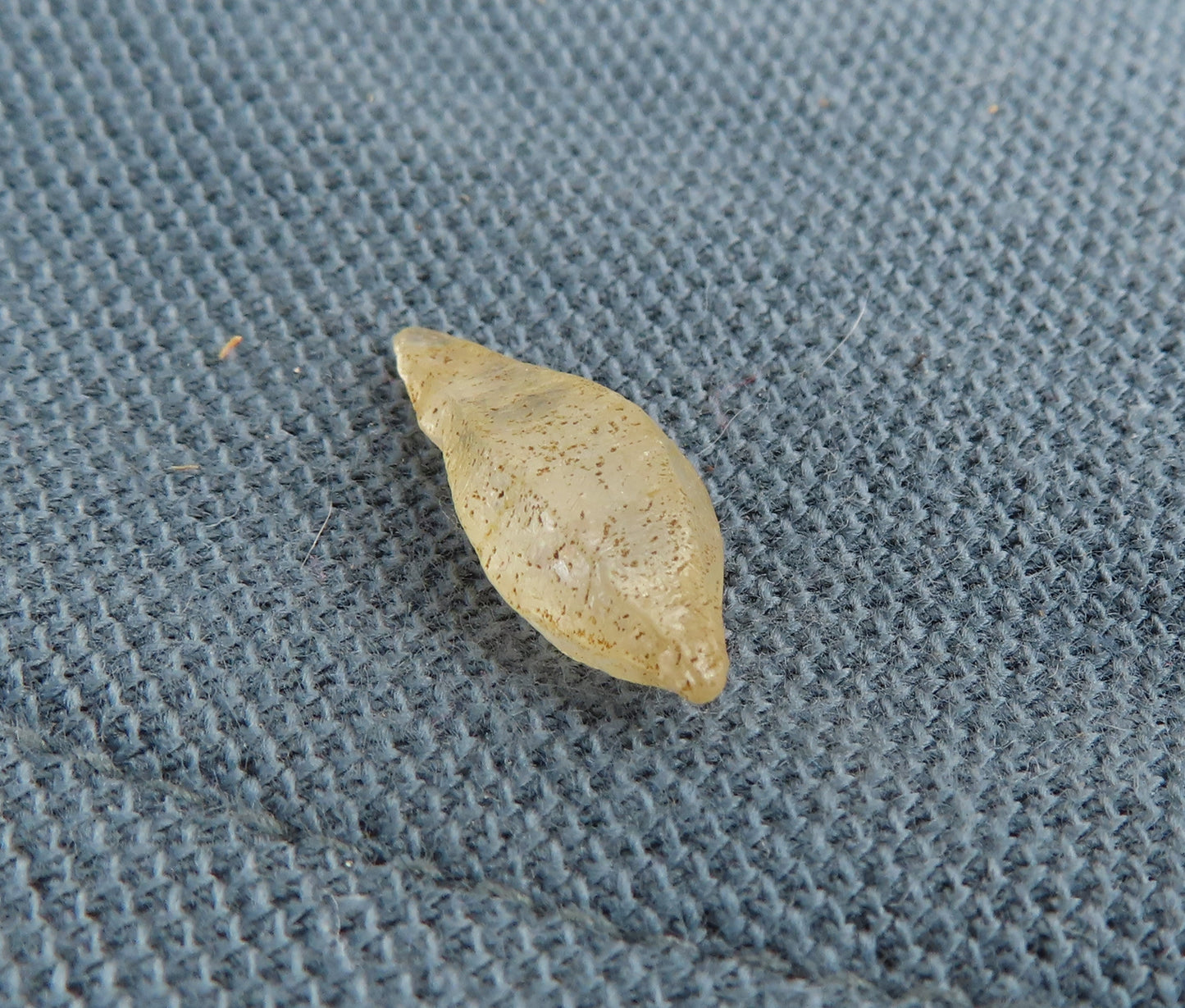 White Sapphire Crystal (Corundum) from Sri Lanka , Great Bipyramidal Shape, 6.17 carats, 19.8 mm