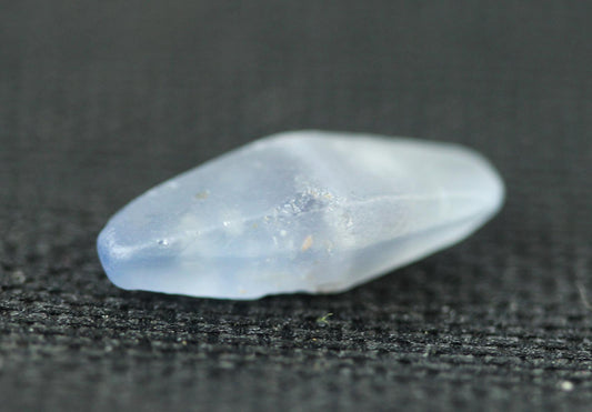 Blue Sapphire crystal (Corundum) with a really nice shape, from Sri Lanka , Doubly Terminated 8.29 carats 19 mm, September Birthstone