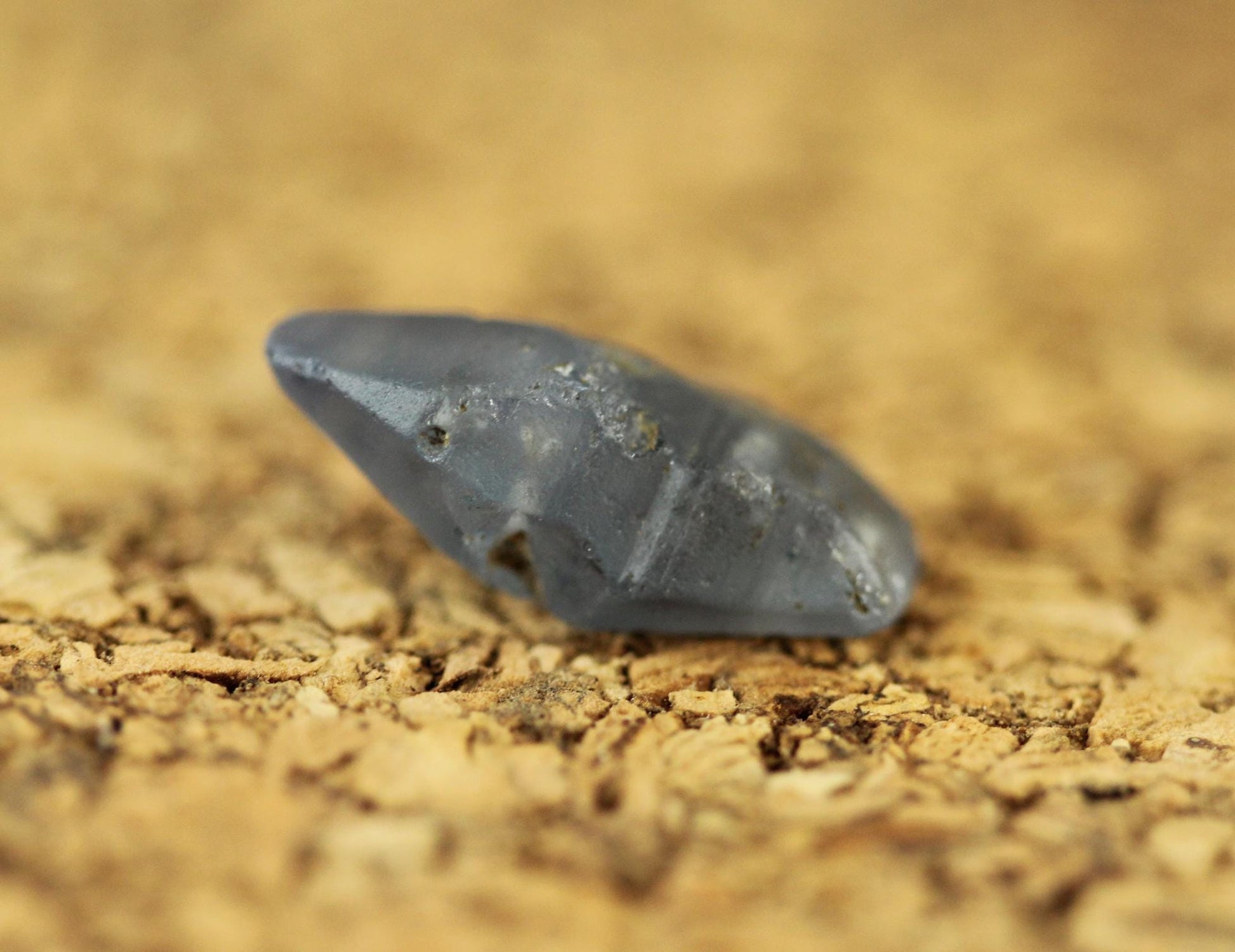 Blue Sapphire crystal (Corundum) with a really nice shape, from Sri Lanka , Doubly Terminated 6.86 carats 16.8 mm, September Birthstone