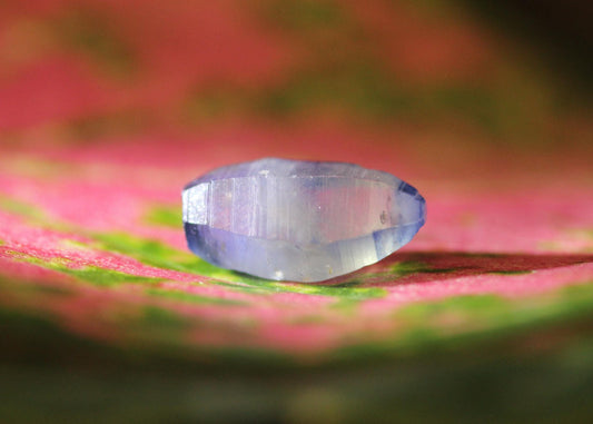 Beautiful Blue Sapphire Crystal (Corundum) with great transparency and luster, from Sri Lanka (Ceylon), 3.12cts 11.1mm, Doubly terminated