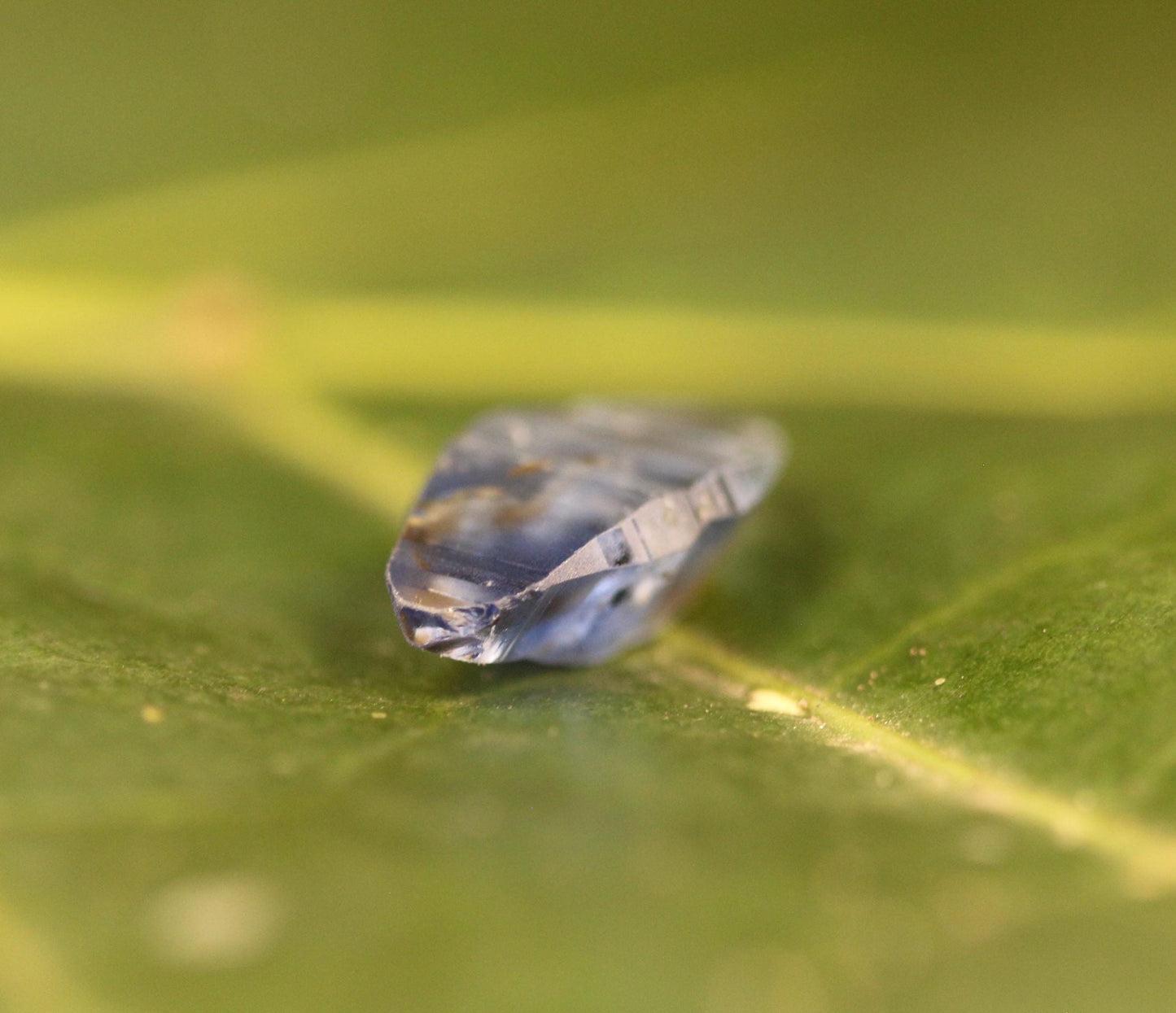 Great Blue Sapphire Crystal (Corundum) with High Luster and Transparency, from Sri Lanka ,4.63 carats 15.4 mm, September Birthstone