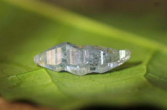 Beautiful Blue Sapphire Crystal (Corundum) with High Luster and Transparency, from Sri Lanka ,9.41 carats 23.7 mm, September Birthstone