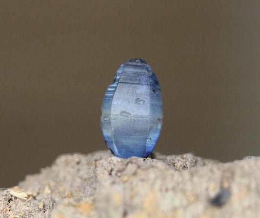 Beautiful Blue Sapphire Crystal (Corundum) with rich blue color, from Sri Lanka (Ceylon), 4.36cts 12.4mm, Record Keeper